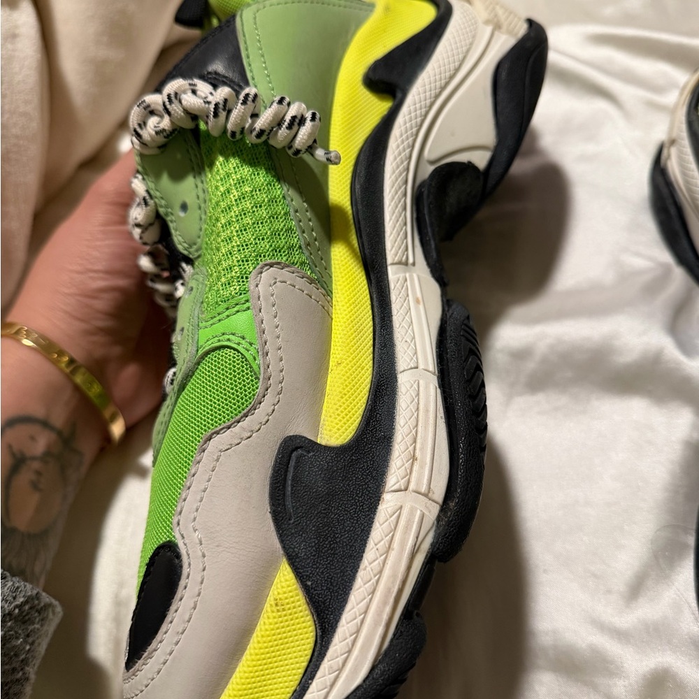 Balenciaga Sneakers - Picture 3 of 5